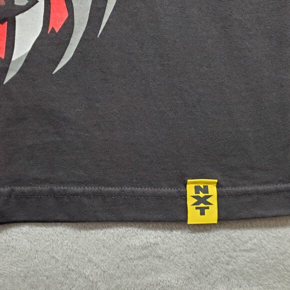 NXT Finn Balor Demon Face WWE Wrestling Black Graphic Tee Adult Sz Small NWOT - Picture 4 of 10